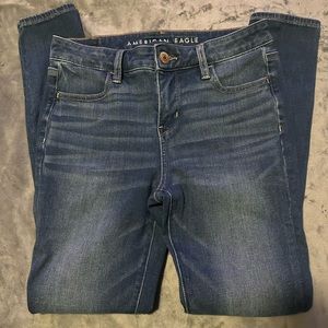 American Eagle Dream Jean Midrise Jegging Size 4